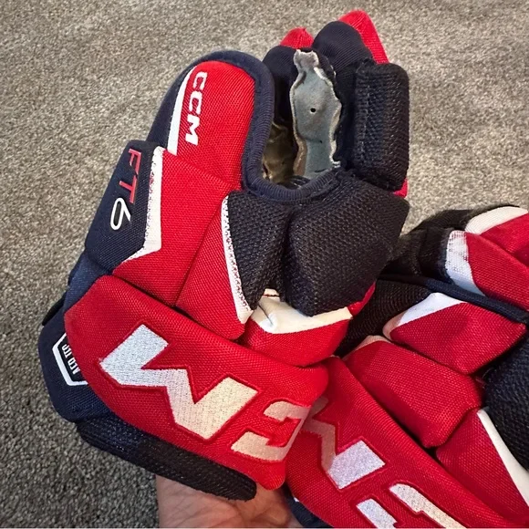 CCM Red and Navy Ice Hockey Gloves 10” - Picture 9 of 9
